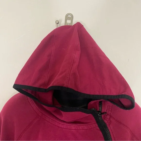 PINK Victoria’s Secret Burgundy Full Zip Asymmetrical Hoodie Size Medium - Picture 2 of 15